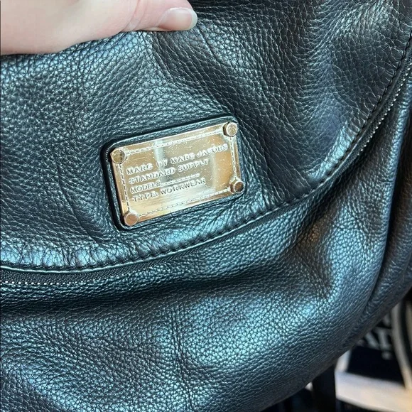 Marc by Marc Jacobs Classic Q Natasha Crossbody Bag Purse Black Silver Hardware